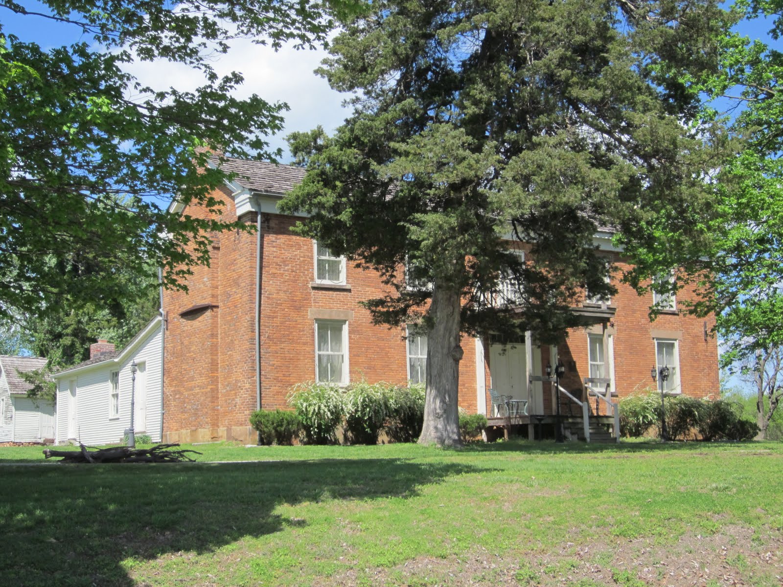 Golden Gang Civil War Museum & Courthouse, Carthage, Missouri