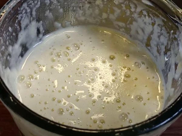 Cách nấu sữa hạt sen lá dứa