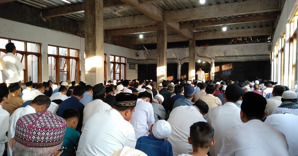 Suasana Shalat Idul Fitri 1 Syawal 1440 H di Masjid At