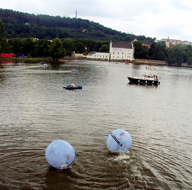 abellaeomundo solotraveler vltava