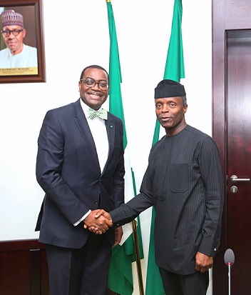 RECESSION: Jonathan's Helmsman, Ex-Minister Approves $1b AfDB Loan To Save Nigeria RECESSION: Jonathan's Helmsman, Ex-Minister Approves $1b AfDB Loan To Save Nigeria