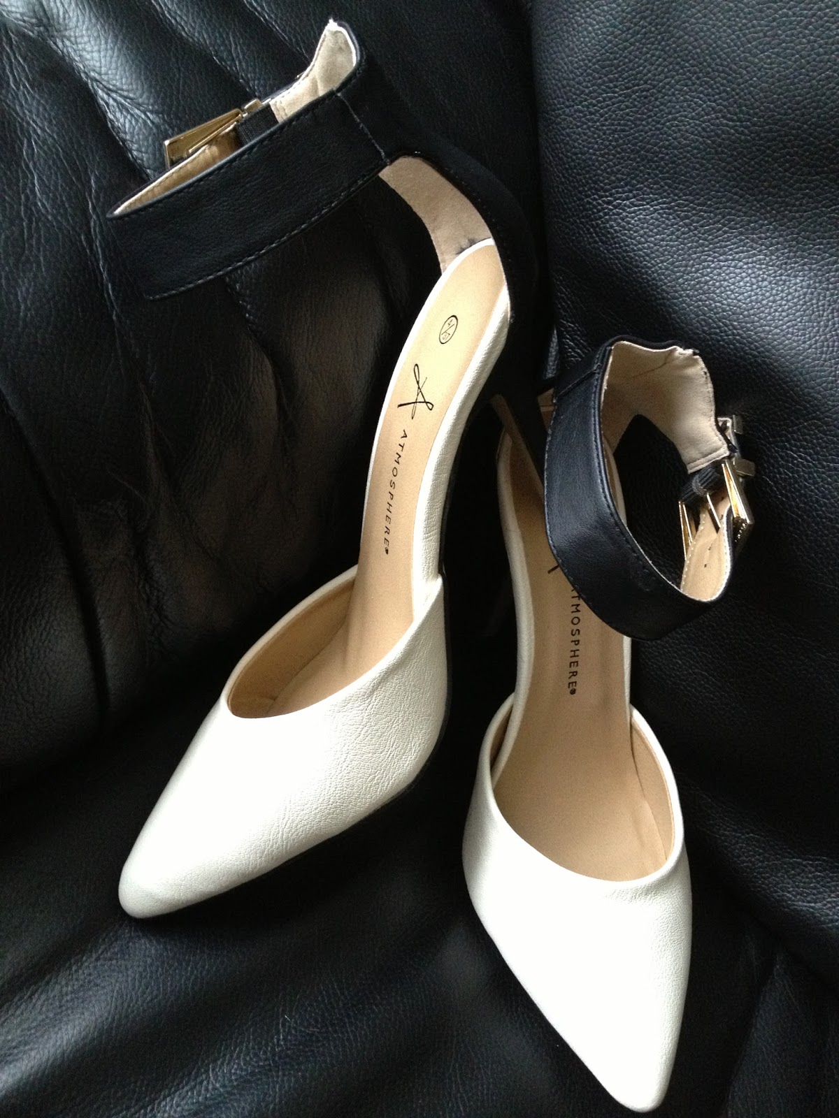 PRODUCT REVIEW: Monochrome Heels from Primark | STYLED INTO FASHION