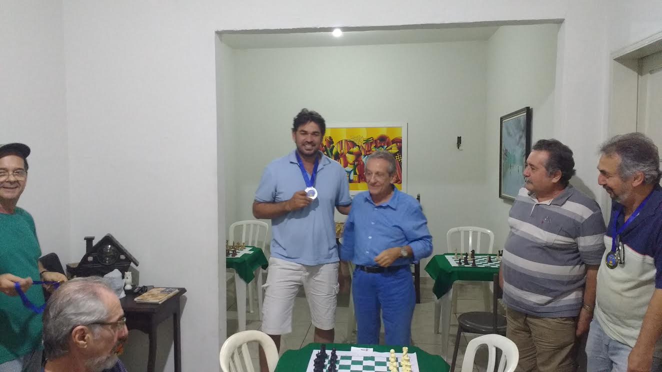 Reino de Caíssa: Wesley So, menos óculos e mais xadrez!