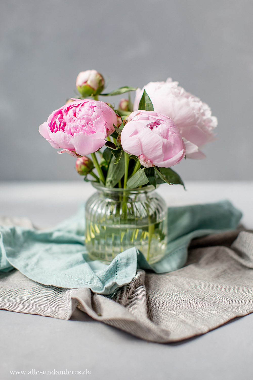 Zeit für den Sonntagskuchen: Einfacher Käsekuchen mit Blaubeeren und ... Zeit für den Sonntagskuchen: Einfacher Käsekuchen mit Blaubeeren und ...
