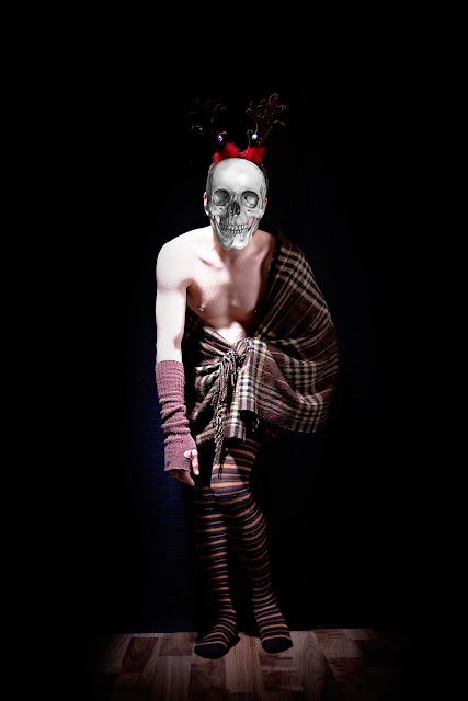 naked skull man with antlers photographed by andreas warren matti, awmphotography, awm photography, art fashion