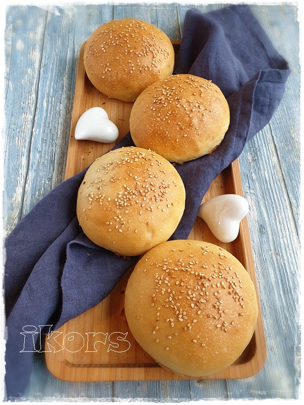 Kochen....meine Leidenschaft : Hamburger Brötchen Kochen....meine Leidenschaft : Hamburger Brötchen
