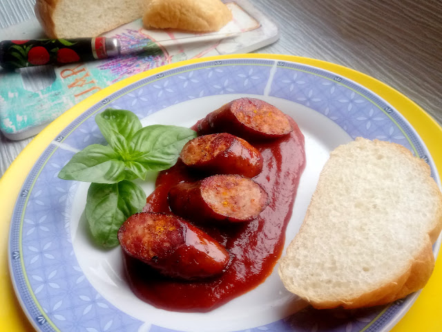 Kiełbasa z curry