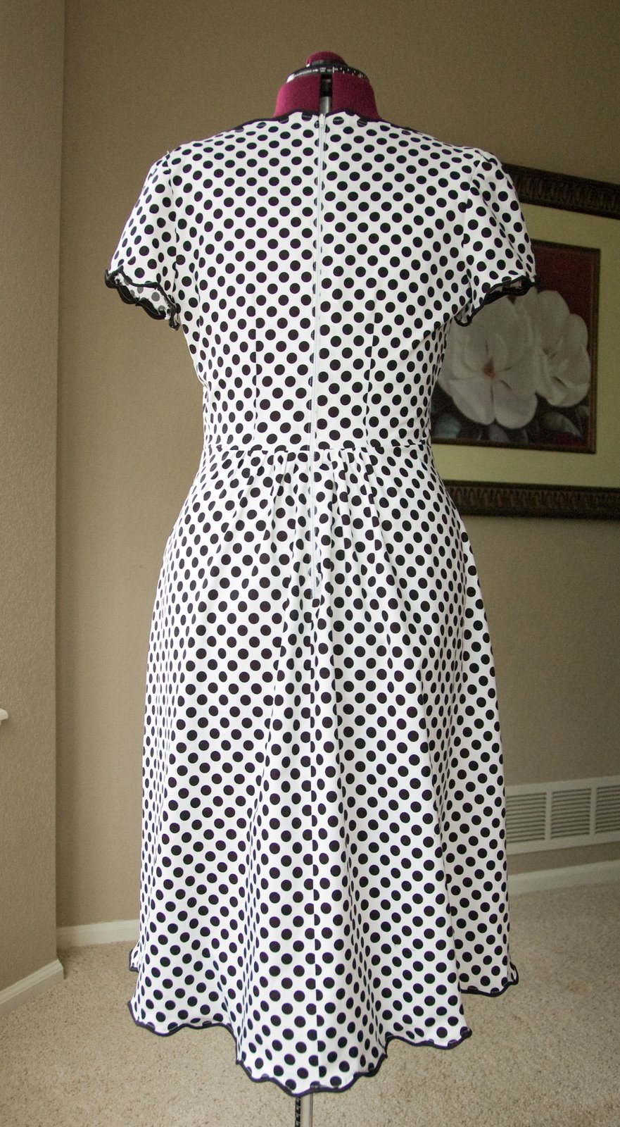 Jengerbread Creations: Black and White Polka Dot Dress