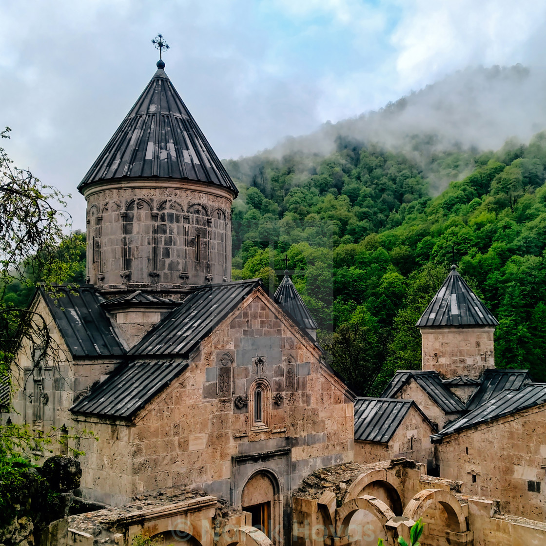 Храм Агарцин Армения
