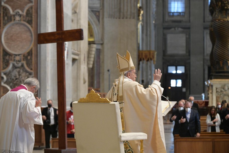 PIETRE VIVE: Cristo Re dell'Universo - Papa Francesco ai giovani: «Non