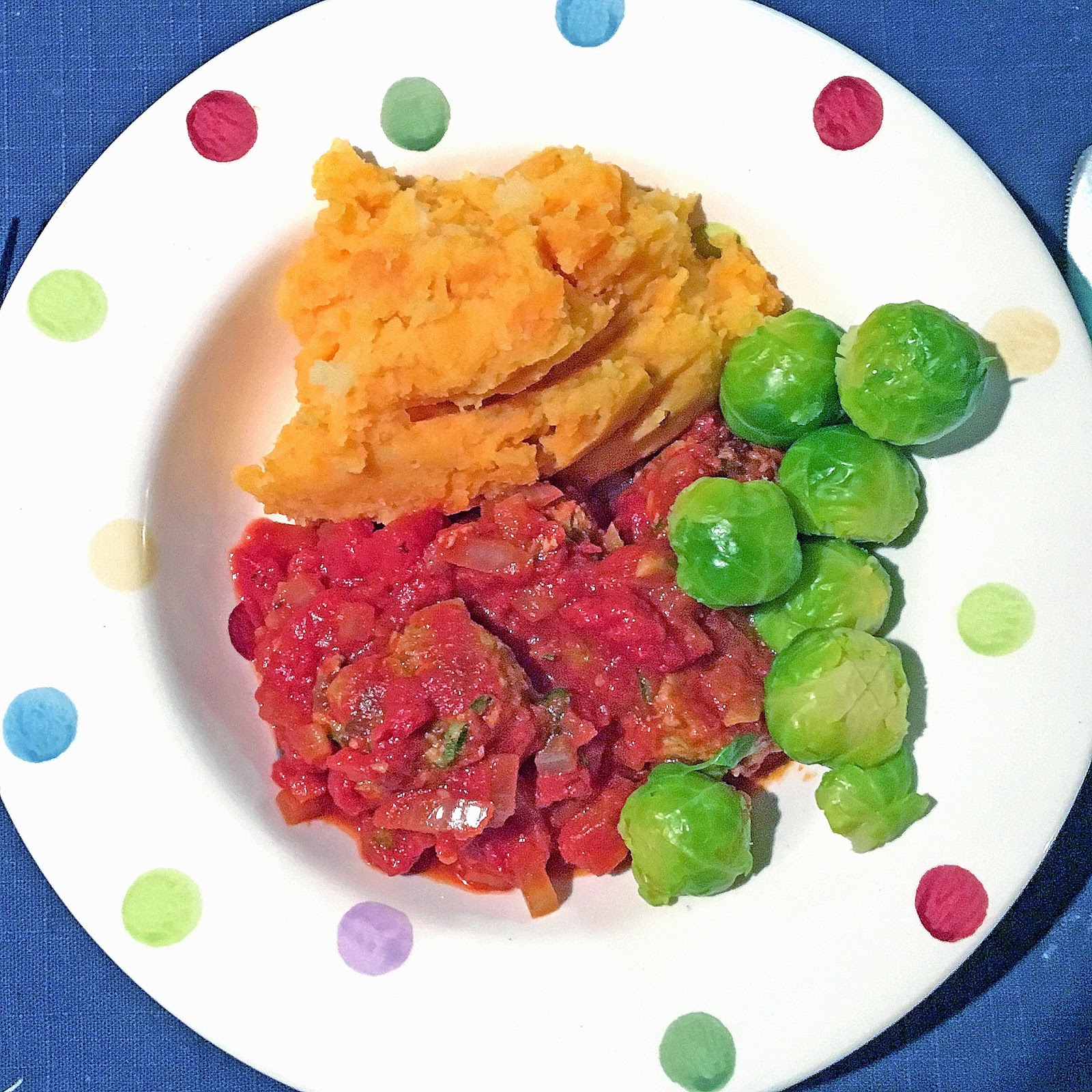 Gluten Free Alchemist Miss GF Makes 8....... Dinner! Turkey Meatballs