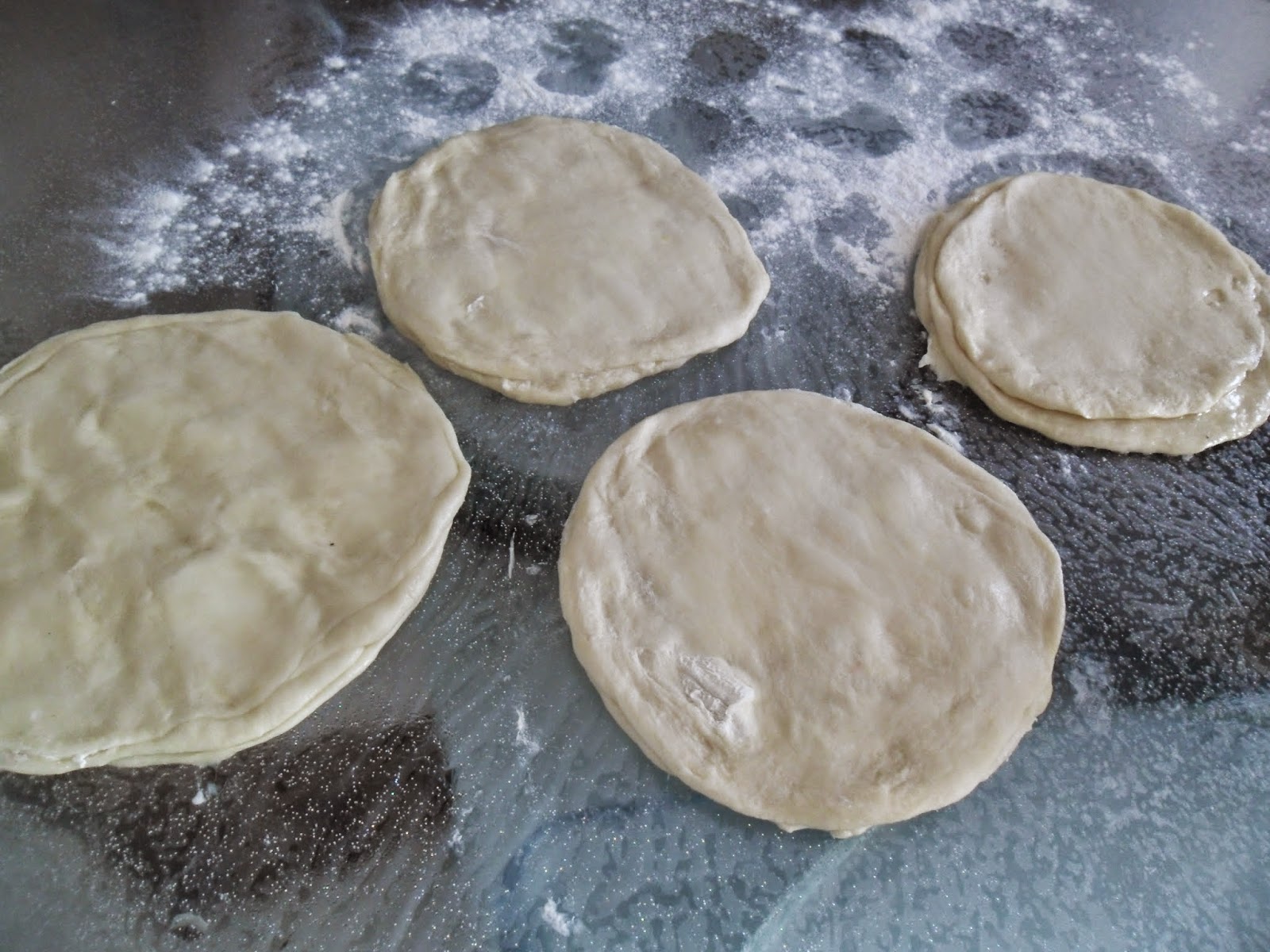 Ispanaklı El Açması Kıvrım Börek Pratik Tarifim