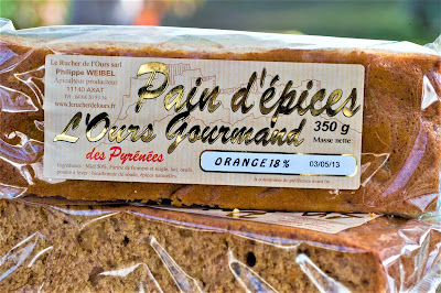 INTERNATIONAL:  FRENCH:  Bread of the Week 49 - Pain d'Epices for the Holiday - Several recipes and video