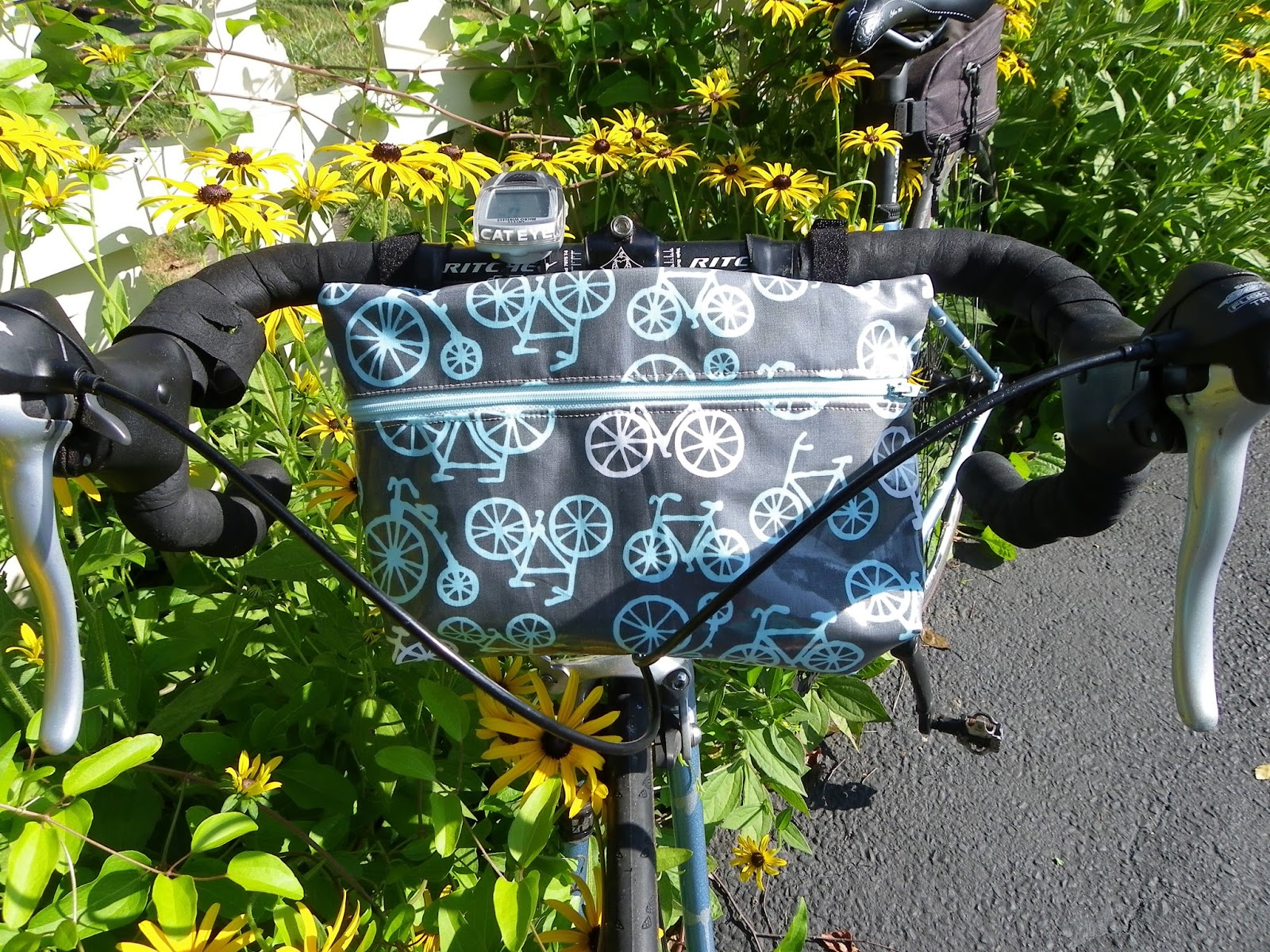 Cheryl Lynch Quilts Bicycle Bag Tutorial
