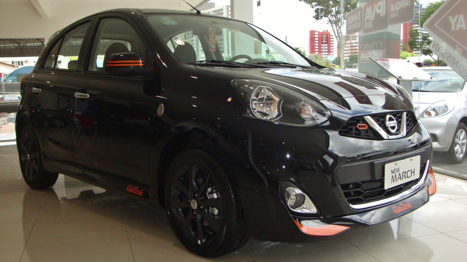 Os detalhes do Nissan March Rio 2016
