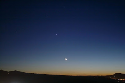 Saturn, Júpiter i la Lluna des de Bufalvent (Manresa) - 16/12/2020 19:28 Saturn, Júpiter i la Lluna des de Manresa - 16/12/2020