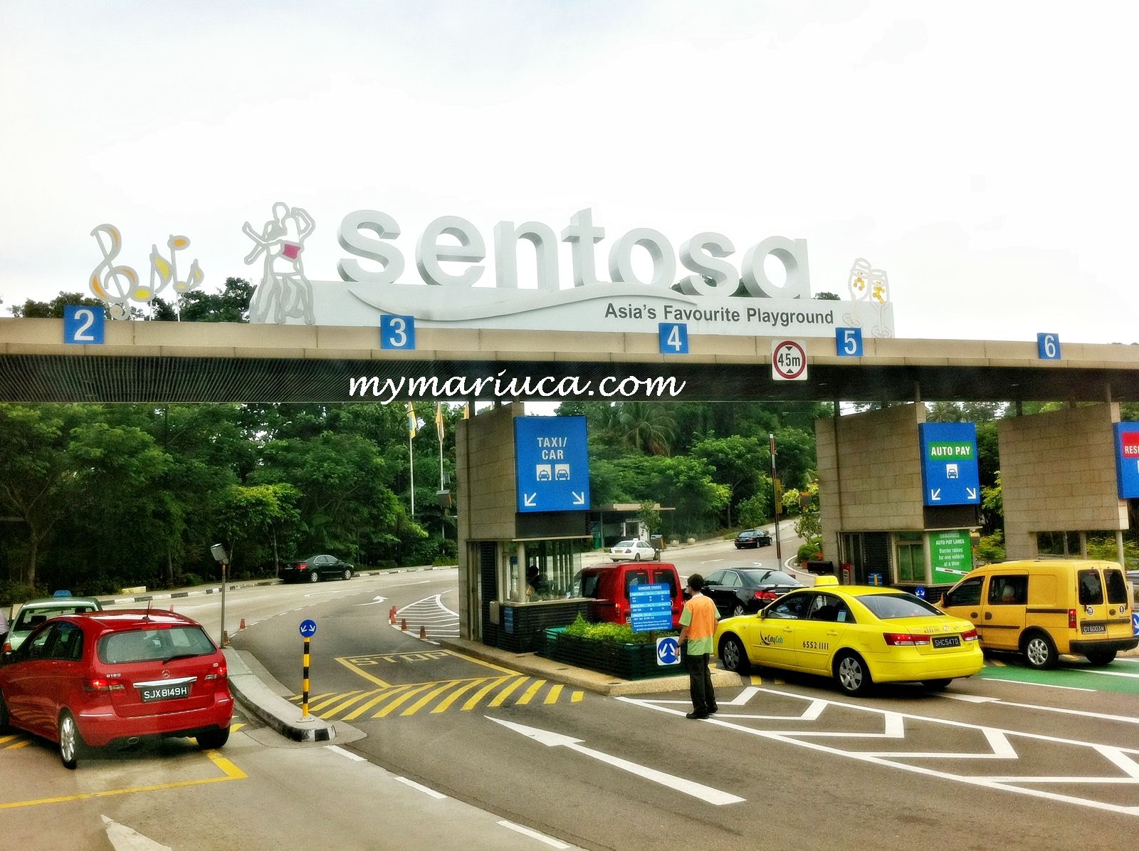 Saturday Night in Sensational Singapore! | Mariuca