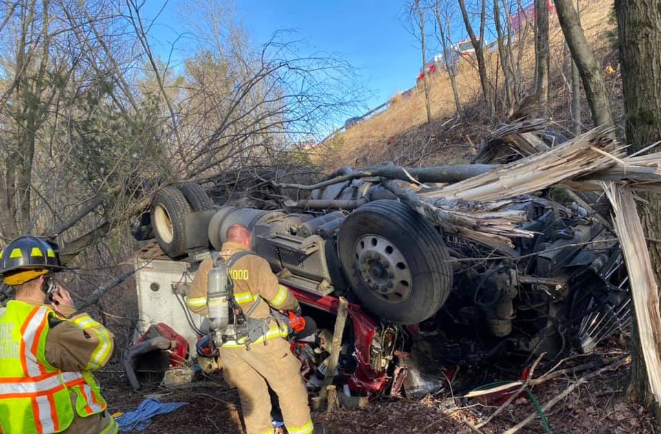 One Flown After Tractor Trailer Crash on Interstate 81 near Frackville