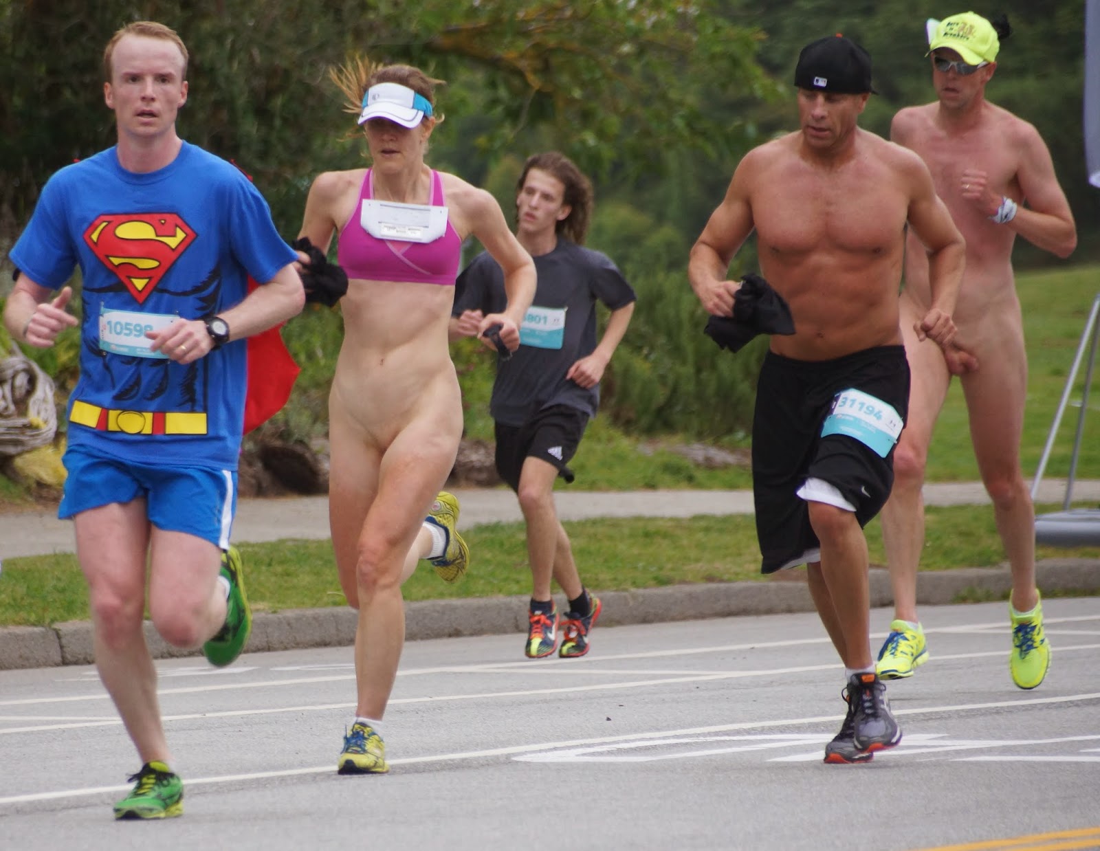 Bay to breakers nude runners
