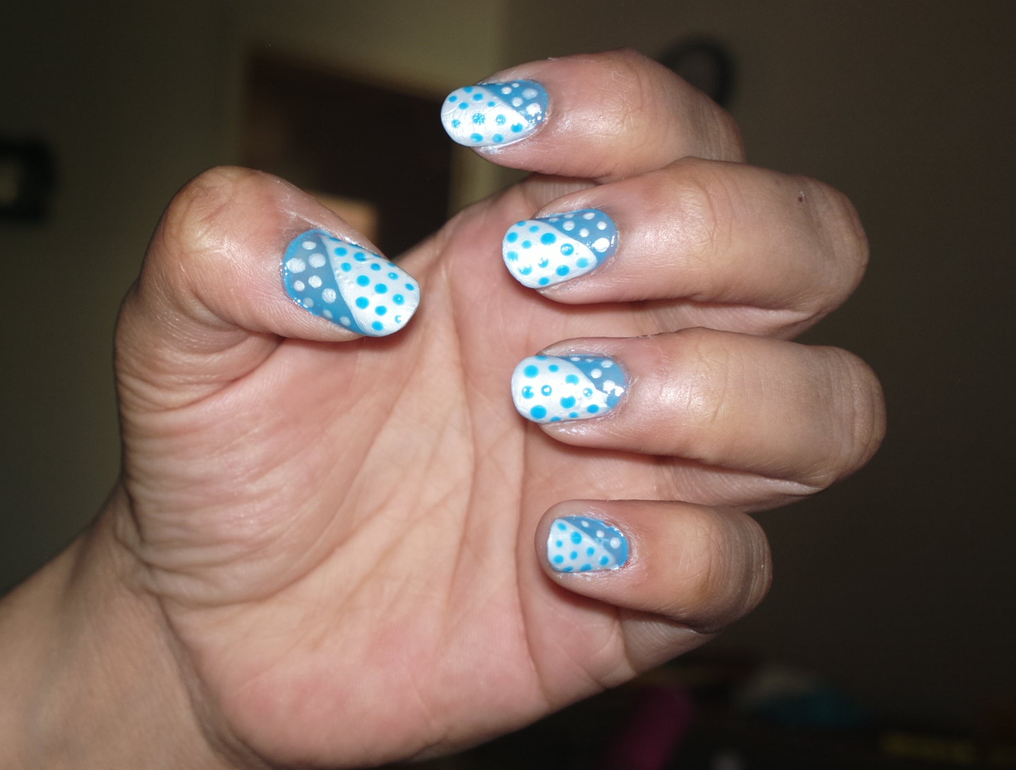 2. Cute Blue and White Polka Dot Nails - wide 7