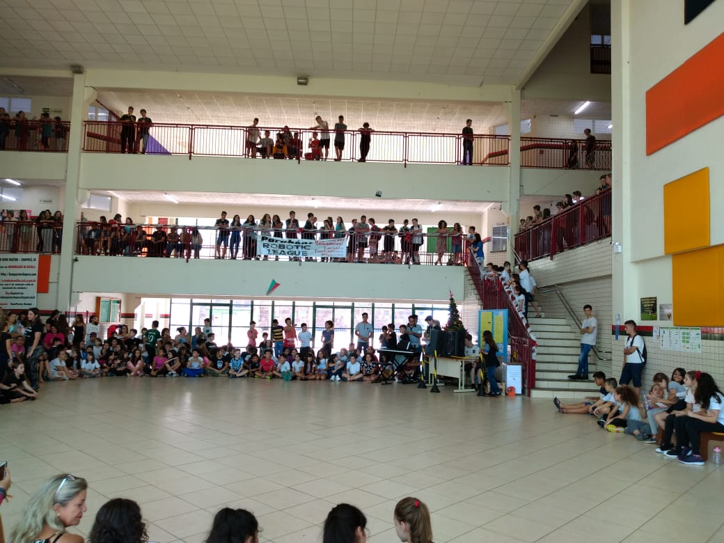 Jornal do Almoço - Chapecó, Estudantes da Escola Bom Pastor, de Chapecó,  participam de Feira Científica