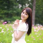 Kim Ji Min – Smile Like a Flowers Foto 21