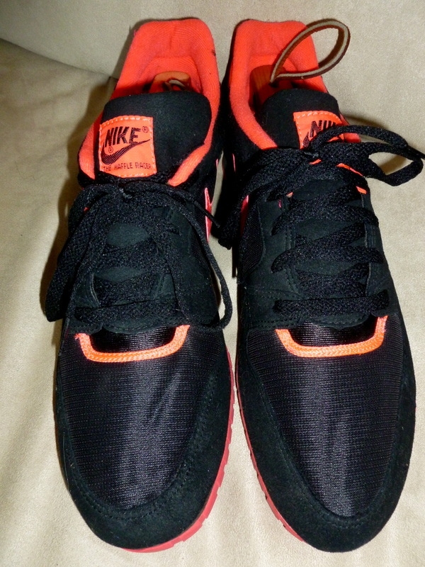 1991 NIKE THE WAFFLE RACER BLACK/SOLAR RED