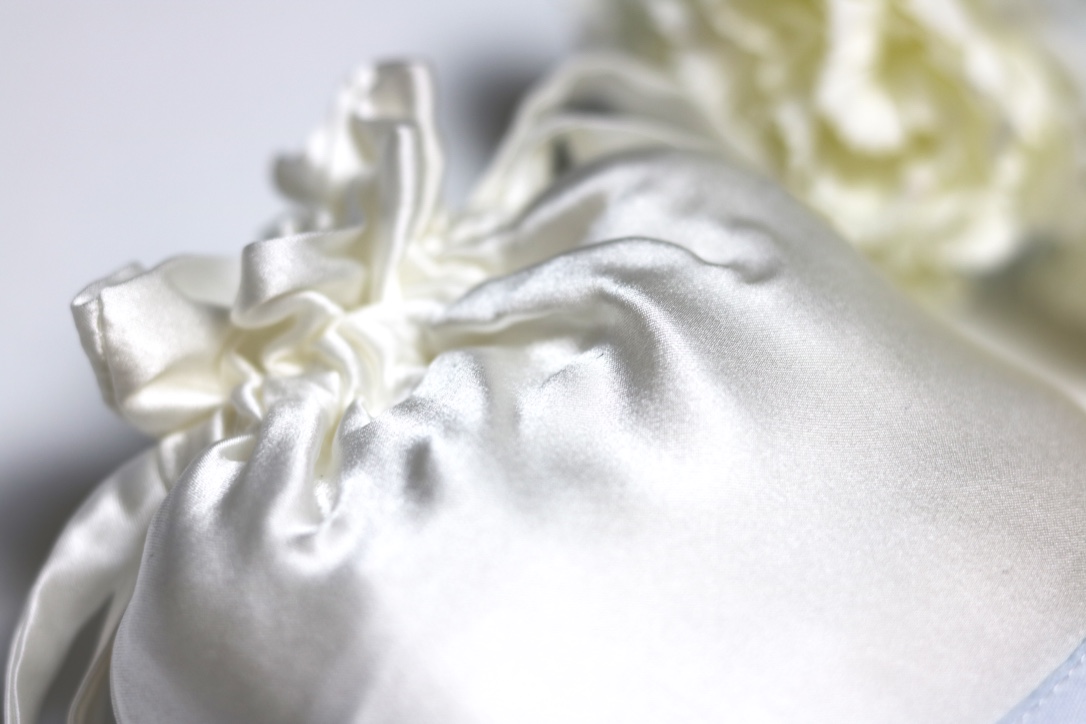 Kitts Boutique Silk Pillowcase G Beauty