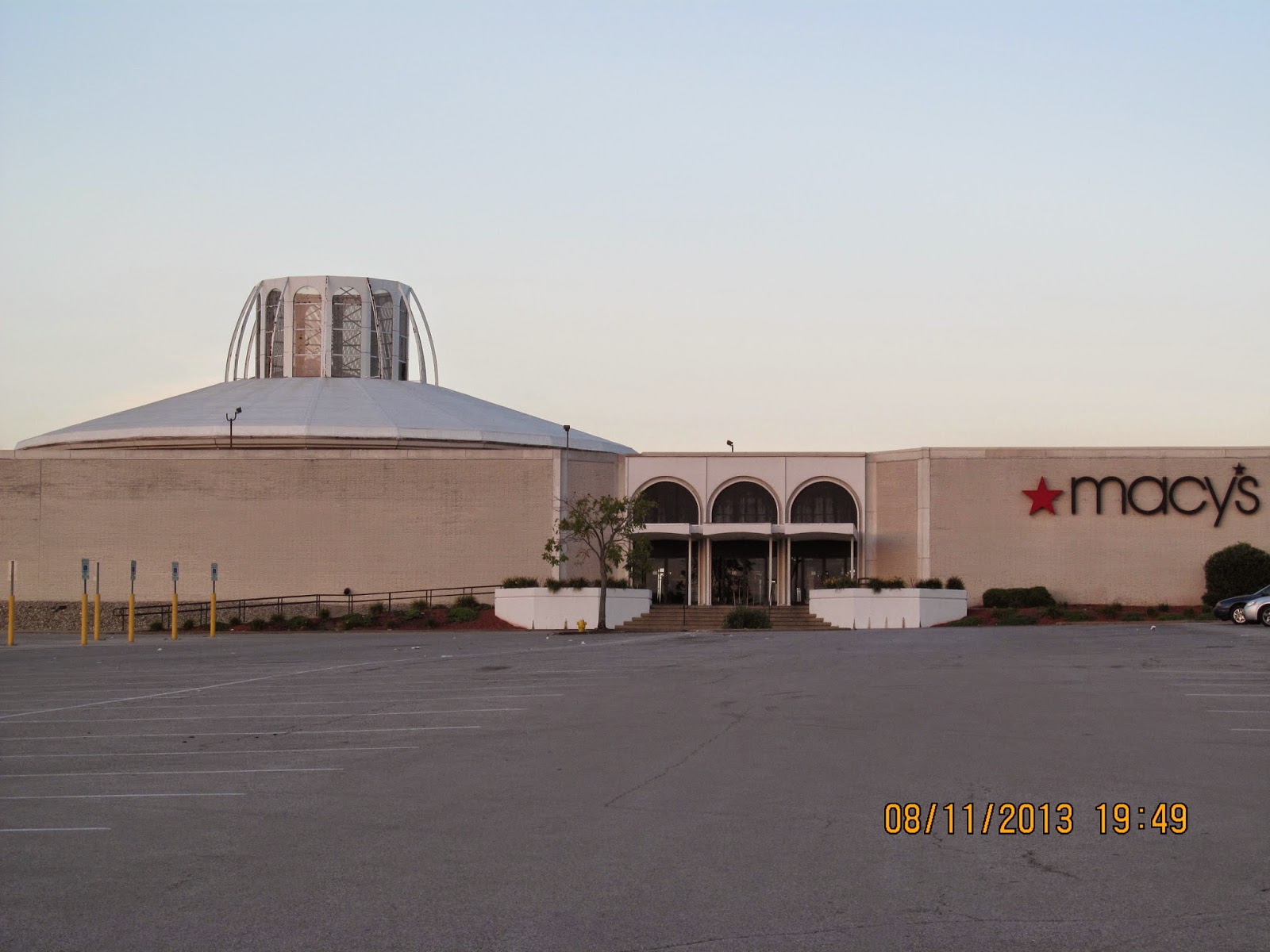 Trip to the Mall St. Clair Square Mall (Fairview Heights, IL)