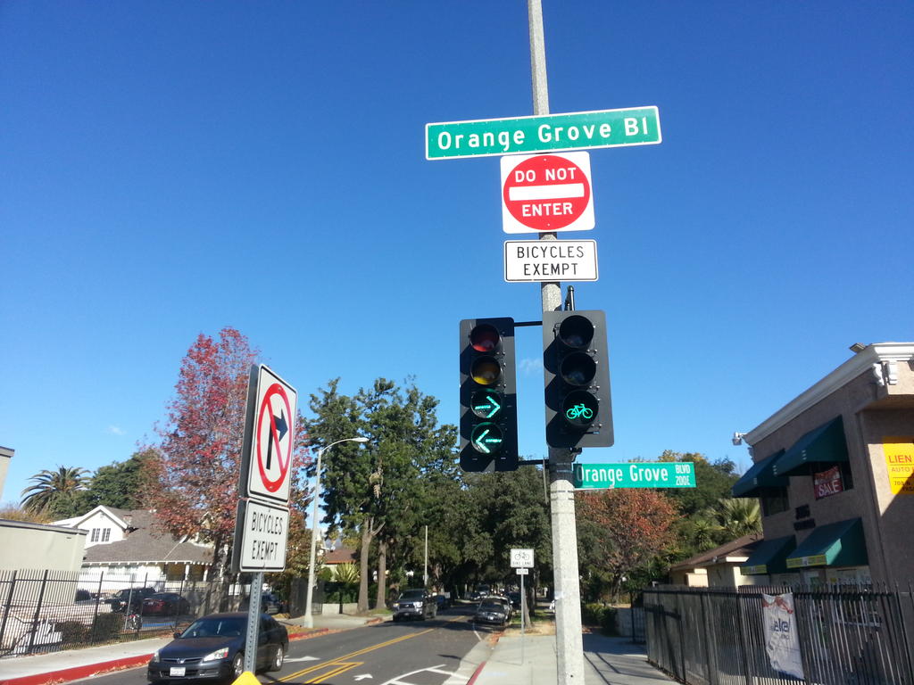 CALTECH BIKE LAB New Office Hours / Metro TAP Subsidy / ULocks & Bike
