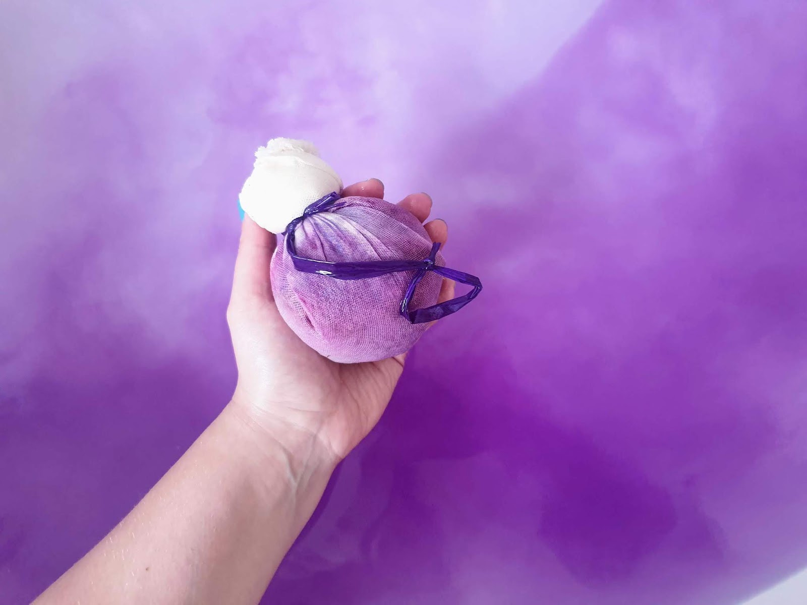 Lush Deep Sleep Bath Bomb Review Moonlight Mel