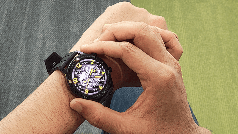 realme teases Watch S Pro with AMOLED screen realme teases Watch S Pro with AMOLED screen