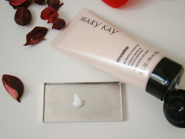 Hidratante redutor de linhas de expressão TimeWise MaryKay