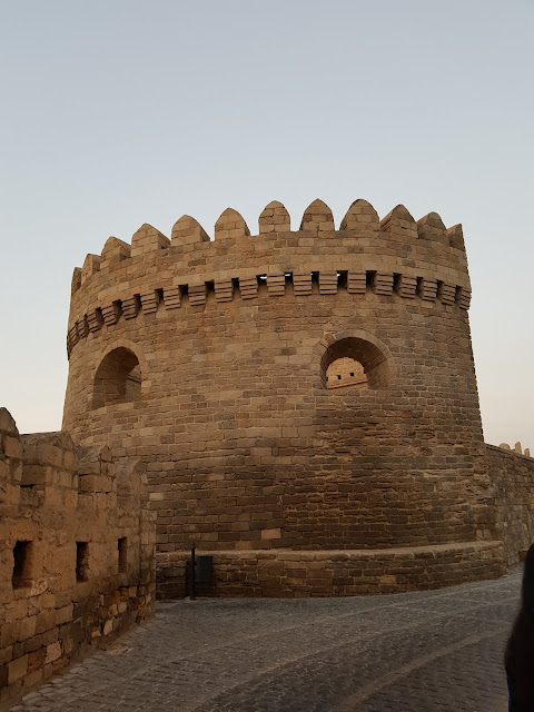 azerbaijan visit places see baku icheri sheher old city