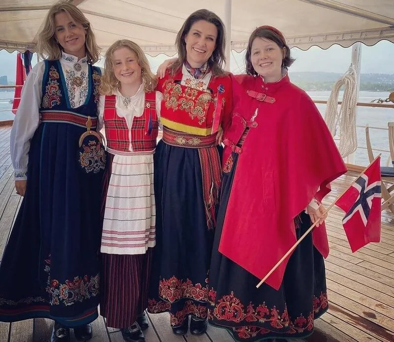 Crown Prince Haakon, Crown Princess Mette Marit, Princess Märtha Louise and Maud Angelica Behnn