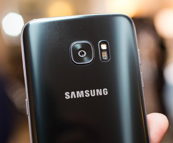 Samsung: Ετοιμάζει 1/1.7″ CMOS αισθητήρα για τις επόμενες ναυαρχίδες