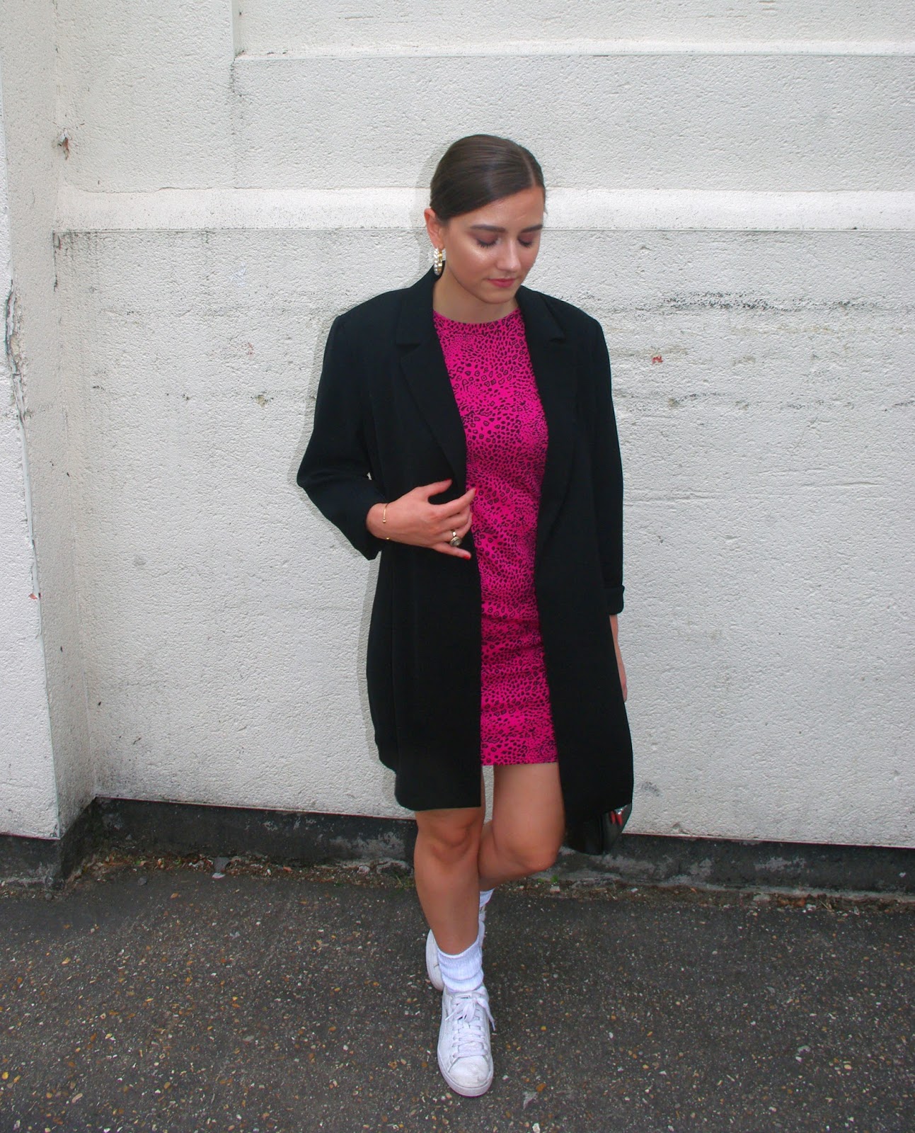 how did they dress in the eighties