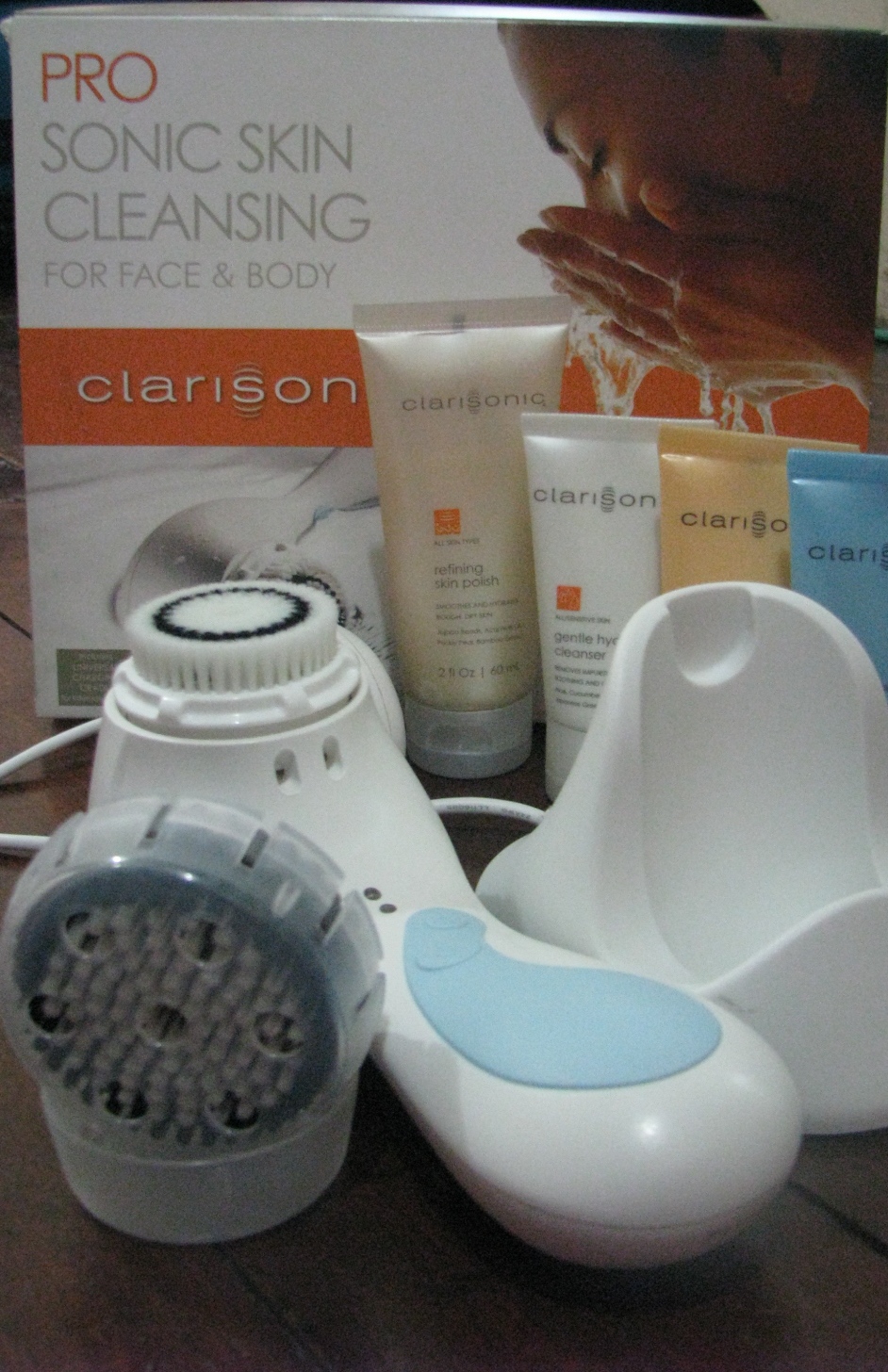 The Kikay Mom: Clarisonic Pro Sonic Skin Cleansing System Review