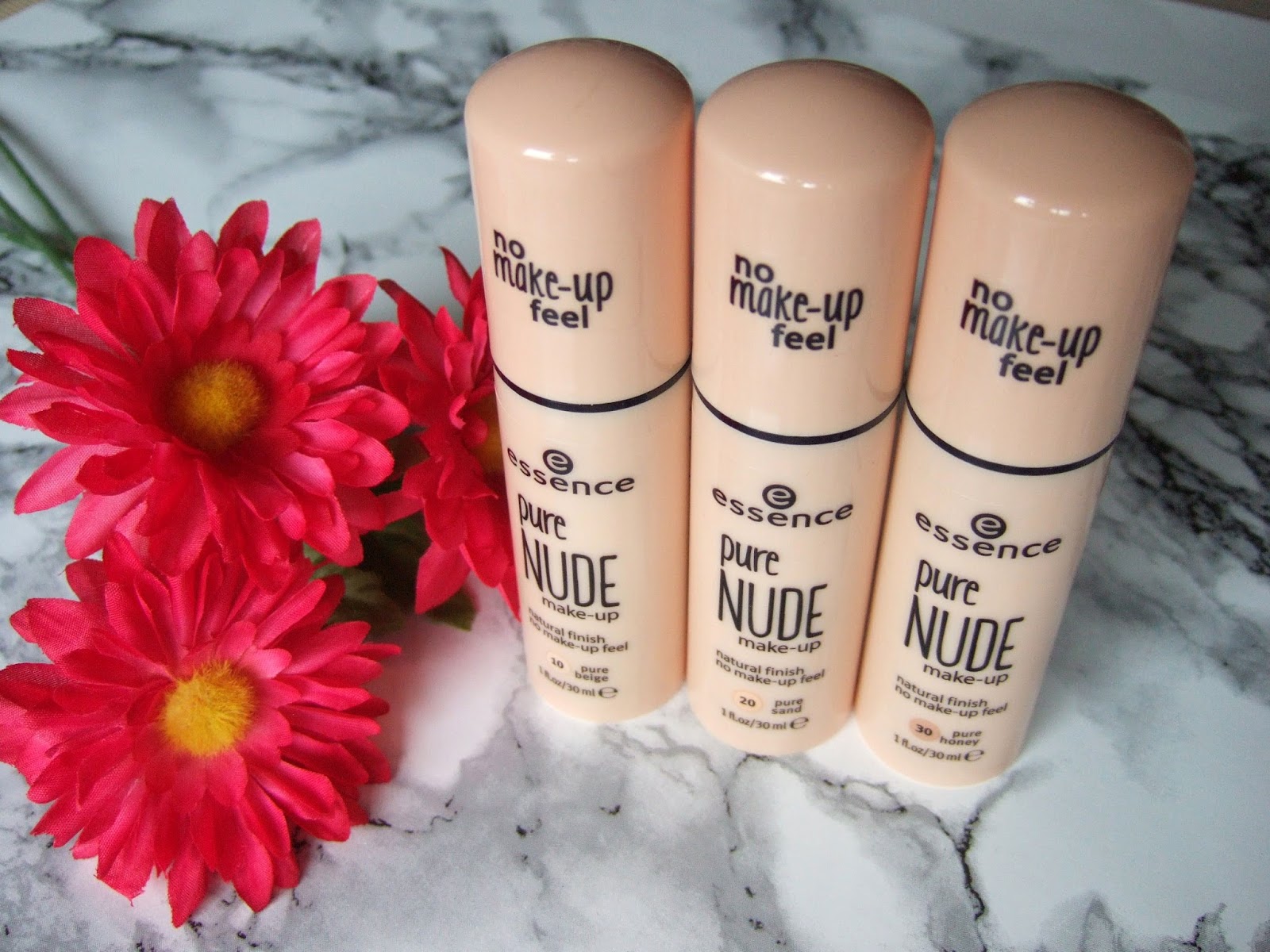 streepje Uitreiken Kabelbaan Essence Pure Nude Make-Up Foundation - Review, Swatches, Before & After -  Spill the Beauty