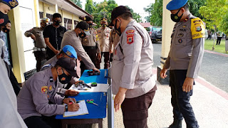 Antisipasi Penyalahgunaan, Kapolres Wajo Lakukan Pemeriksaan Senjata Api Dines Personil