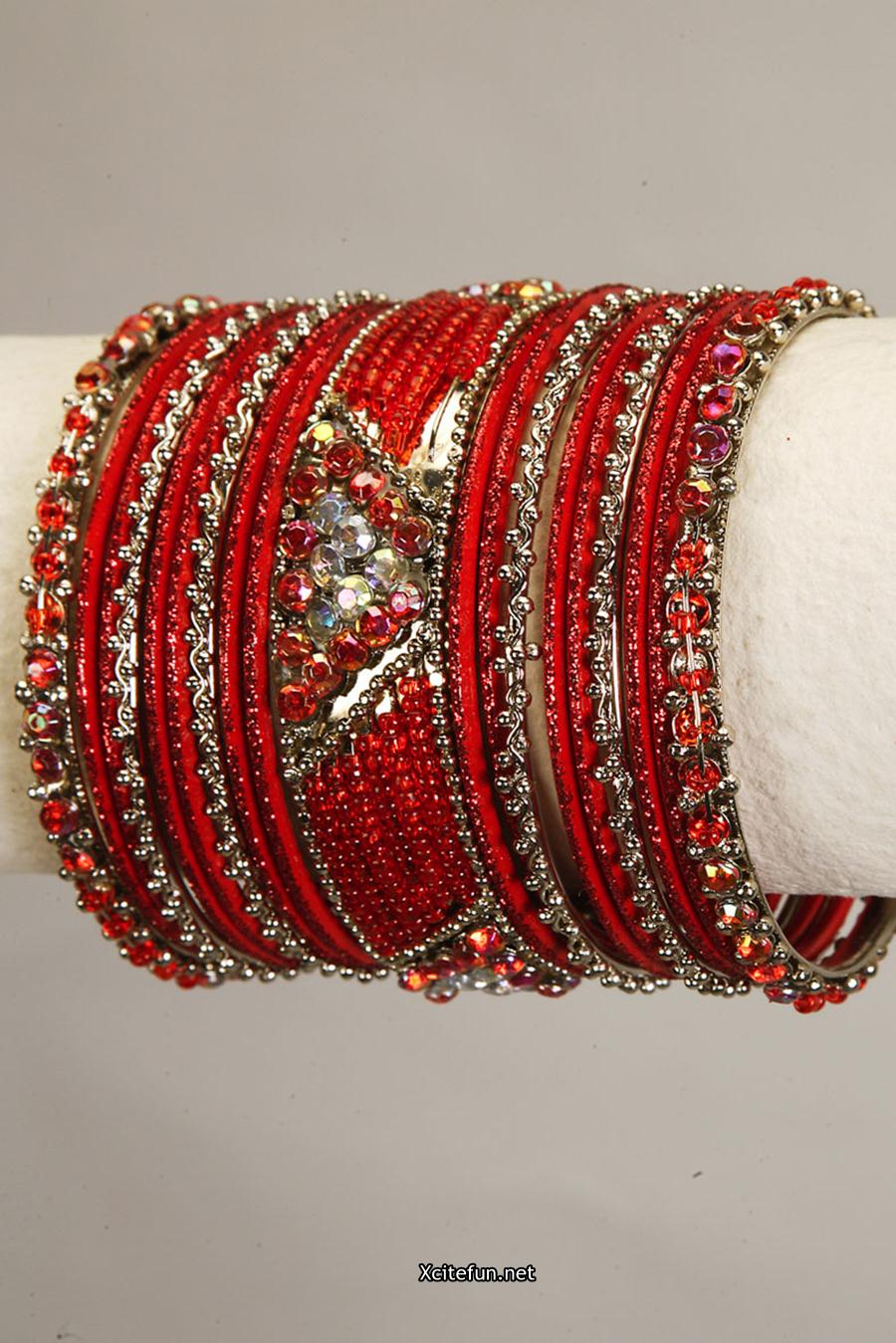 Kanch ki choori Bangles designs For Eid
