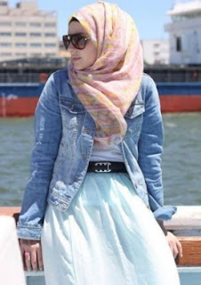Jaket Jeans Wanita Terbaru Untuk Tampilan Modis Muslimah Jaket Jeans Wanita Terbaru Untuk Tampilan Modis Muslimah