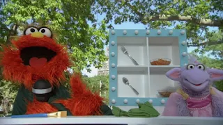 Murray Ovejita Murray's Cubbies food game, Sesame Street Episode 4306 The Letter G Song