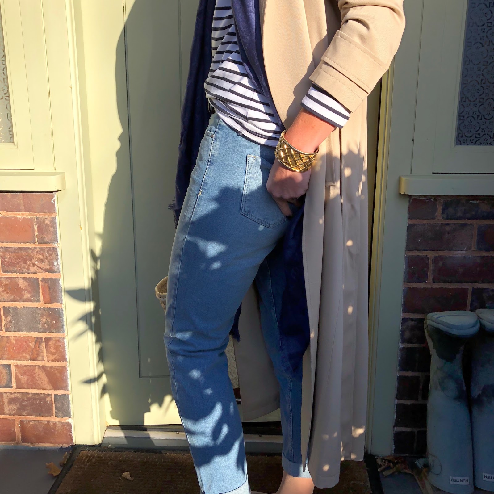 white company boyfriend jeans