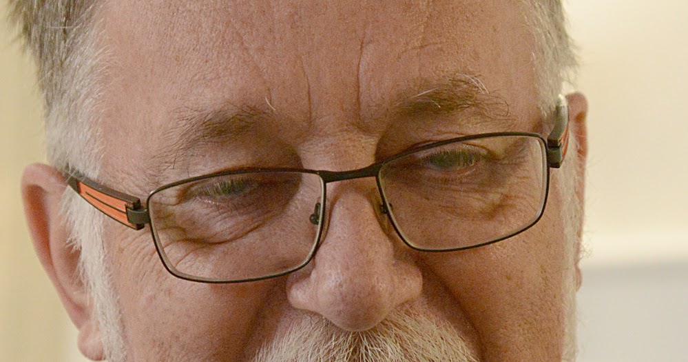 Smíšené pocity a odumírání státu