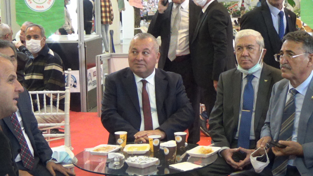 4.Rize Muhlama Günleri 2021 demokrat parti cemal enginyurt
