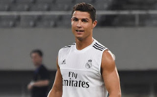 Cristiano Ronaldo no pudo completar el entrenamiento del Madrid