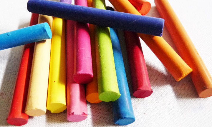 Alat dan Bahan Berkarya Seni Lukis IlmudanInfo