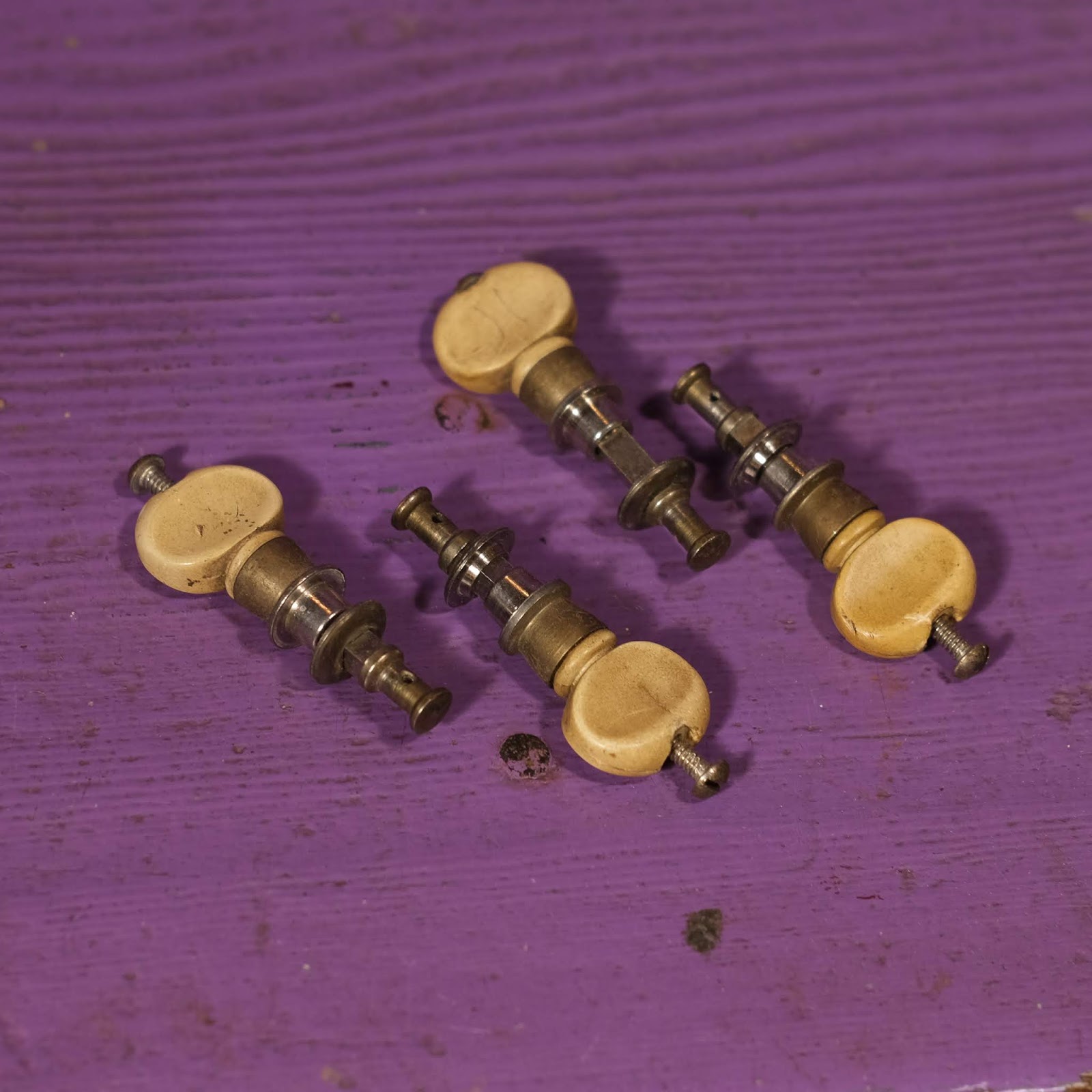 Parts Gibson Mandolin Pickguard, Lots of Tuners