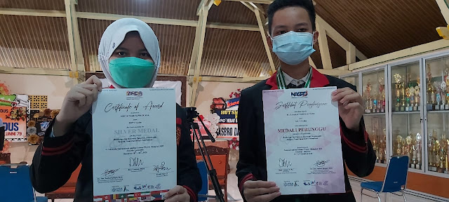 Pelajar SMPN 1 Kudus Sabet Medali Emas saat Ikuti Ajang AISEF 1 IMG 20210303 WA0283